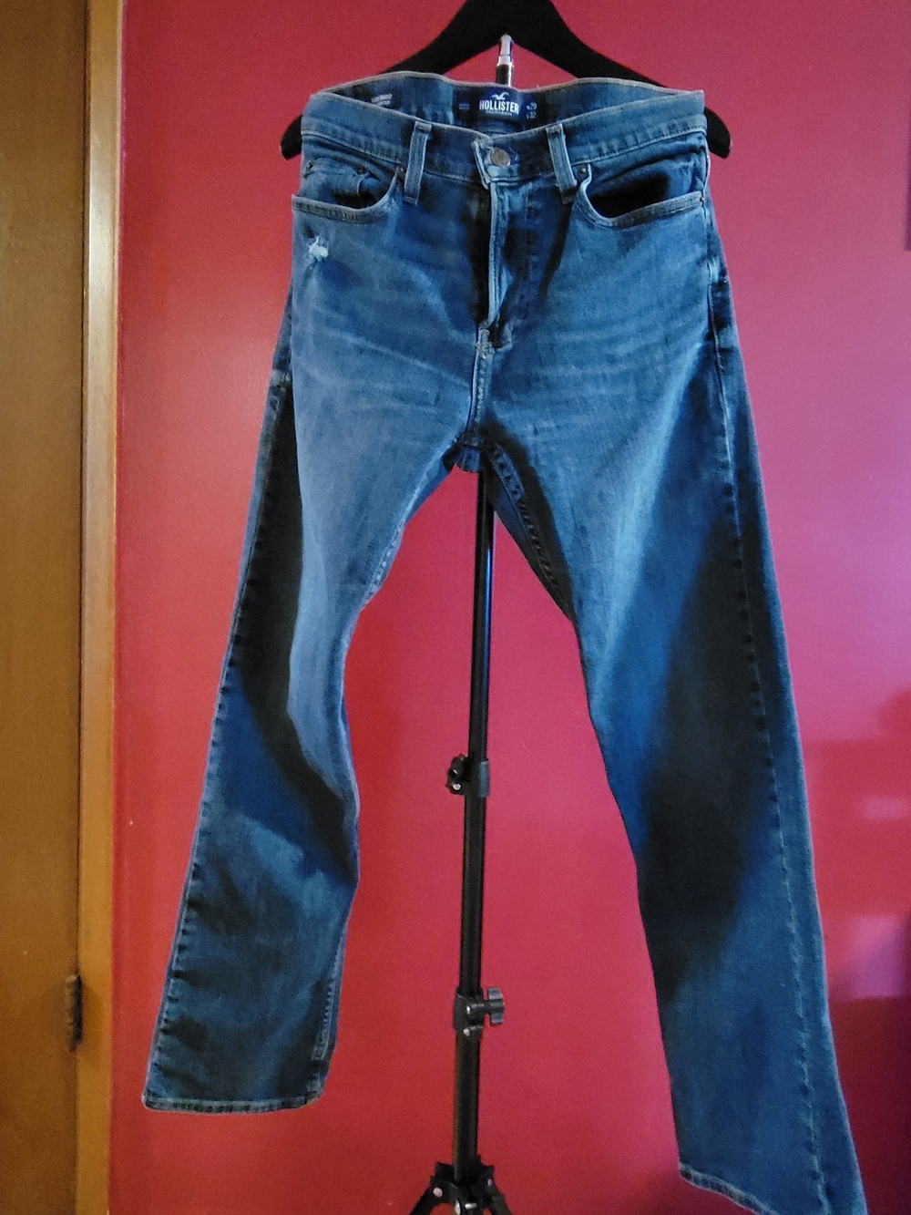 Hollister Men's Dark Blue Straight Jeans